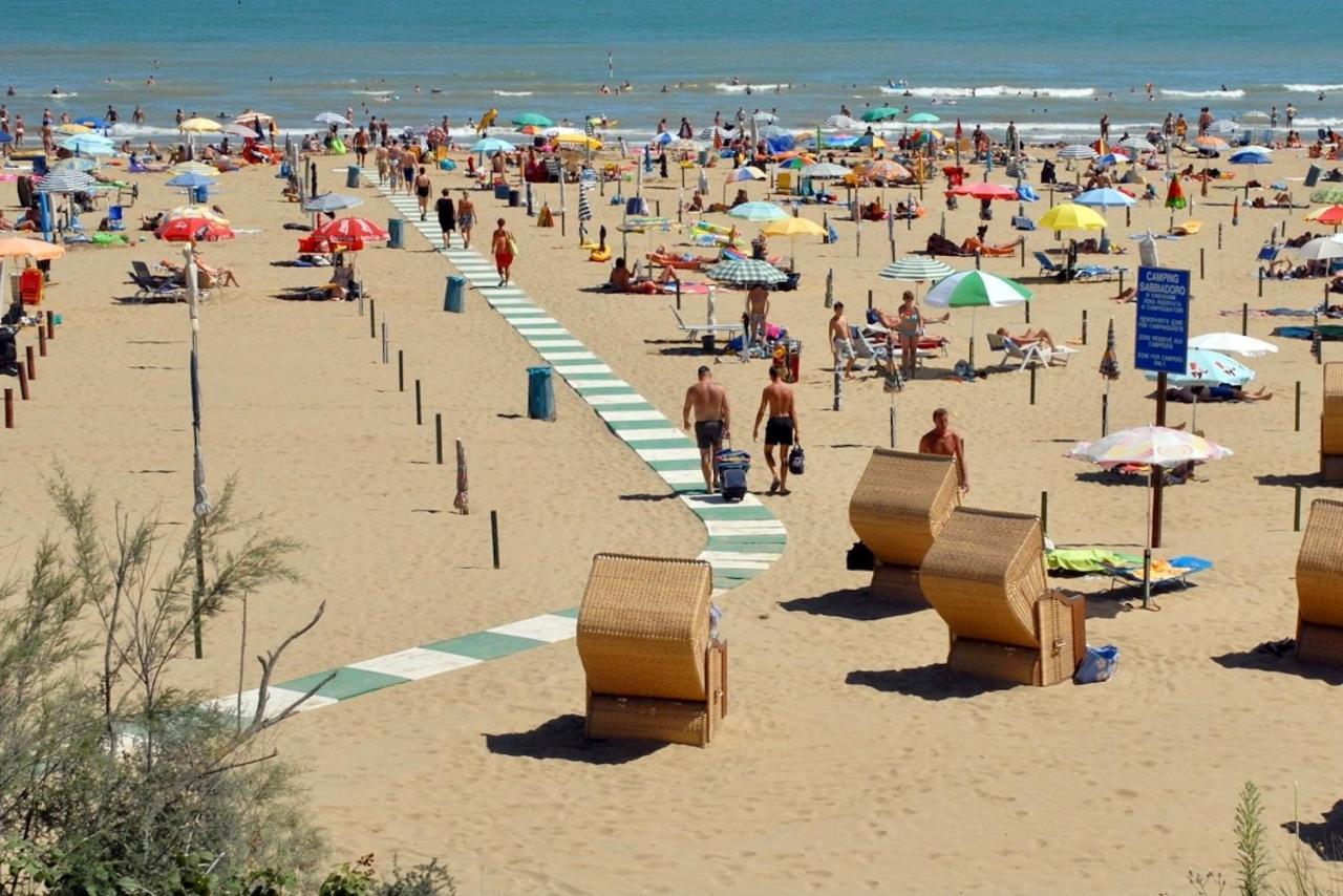 Olaszelmeny Beach Caravans ลินญาโน ซับเบียโดโร ภายนอก รูปภาพ