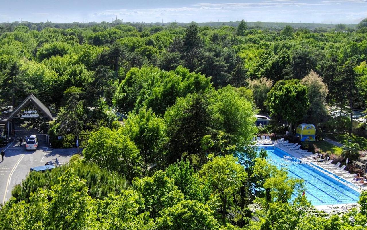 Olaszelmeny Beach Caravans ลินญาโน ซับเบียโดโร ภายนอก รูปภาพ